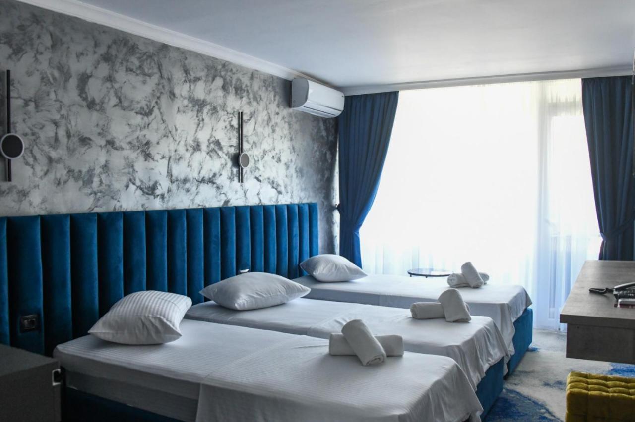 Hotel Topaz 4* Cap Aurora Kültér fotó